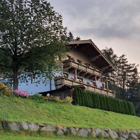 Pension Schlossberg 米特西尔 外观 照片