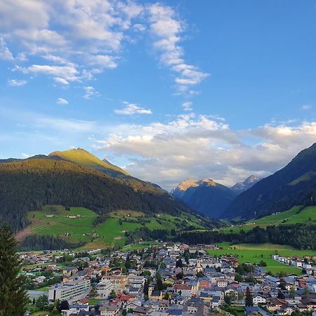 Pension Schlossberg 米特西尔 外观 照片