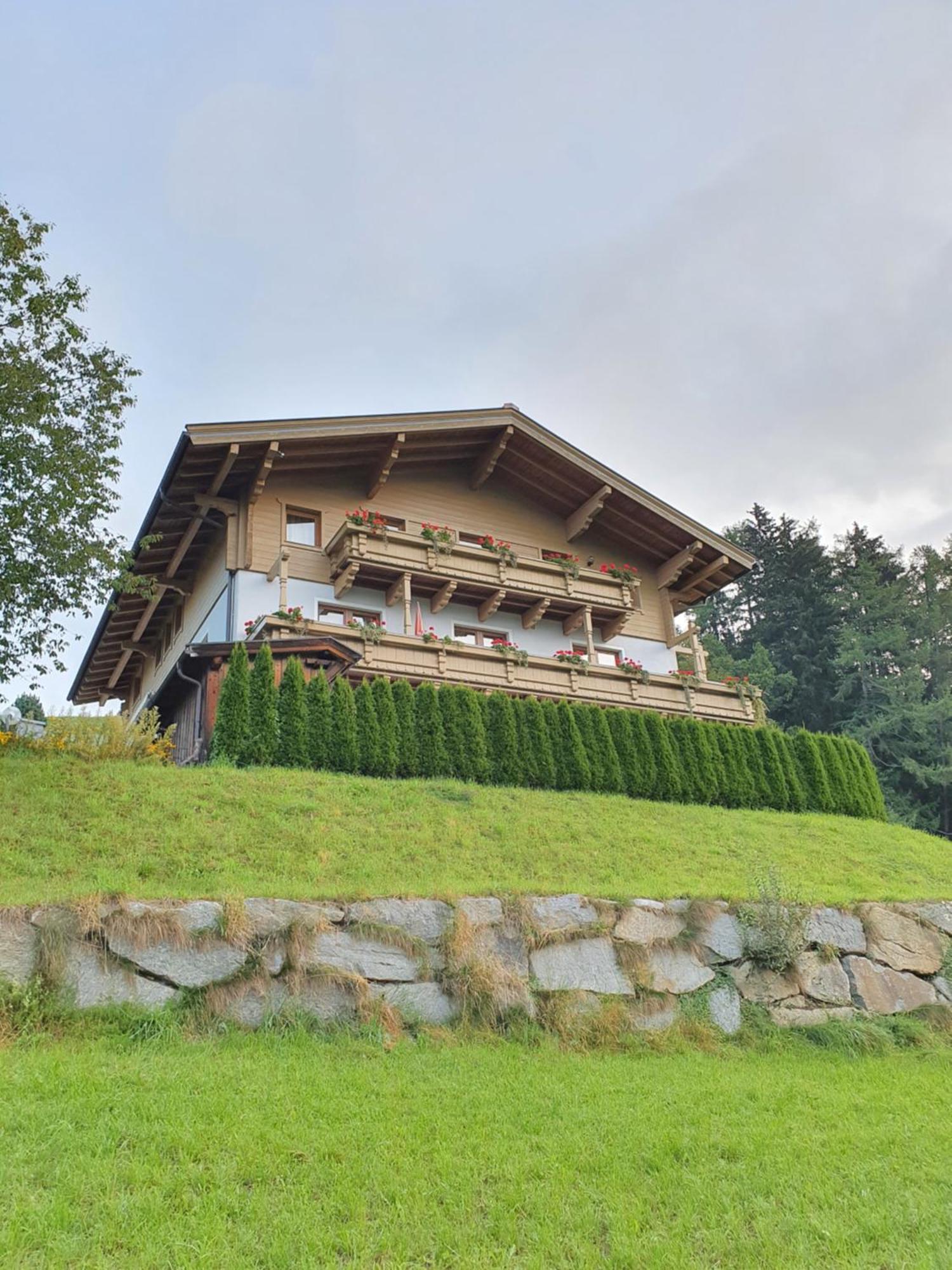 Pension Schlossberg 米特西尔 外观 照片